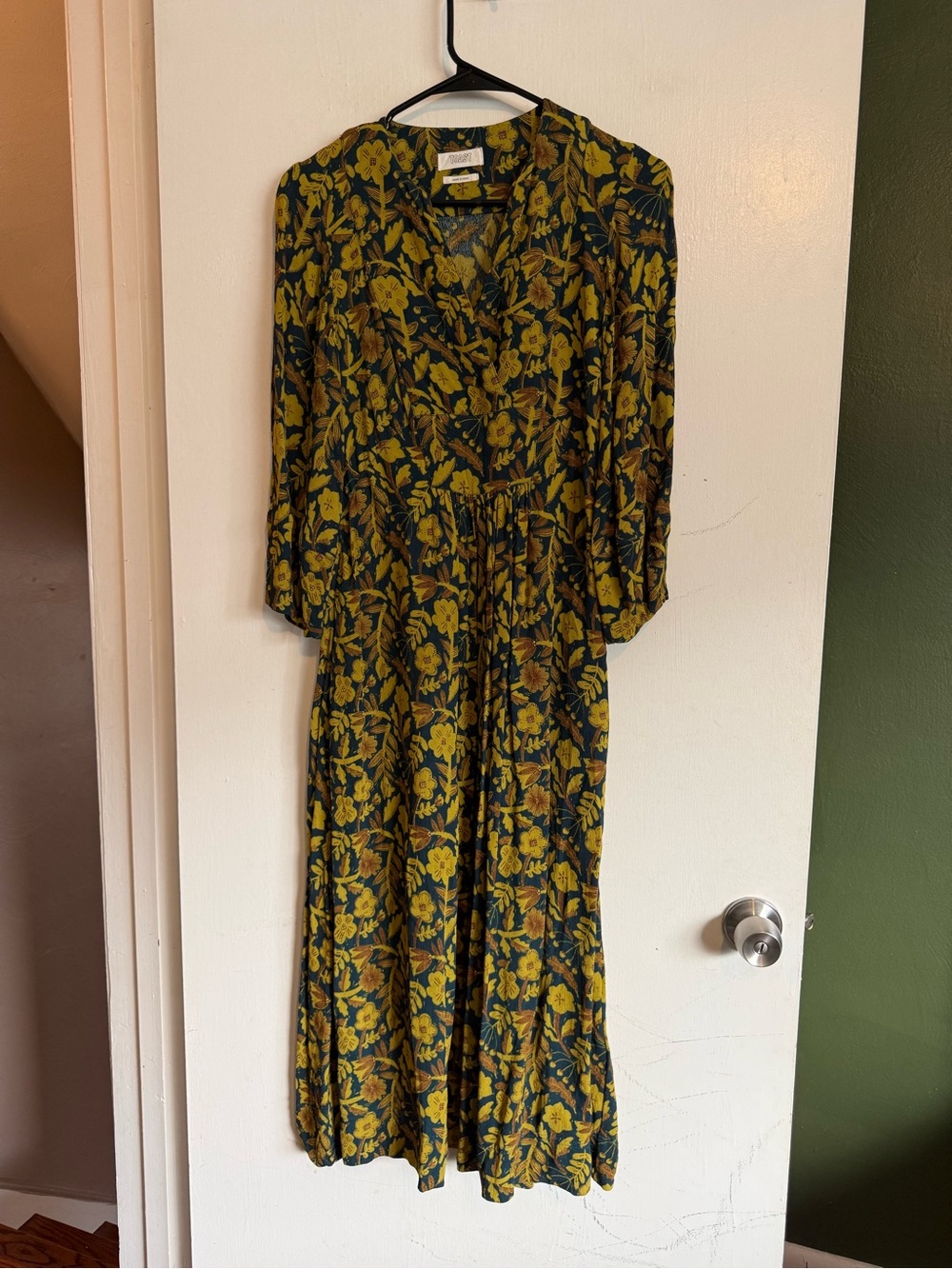 Toast teal and okra Floral Fluid Crepe midi length Dress Size 8